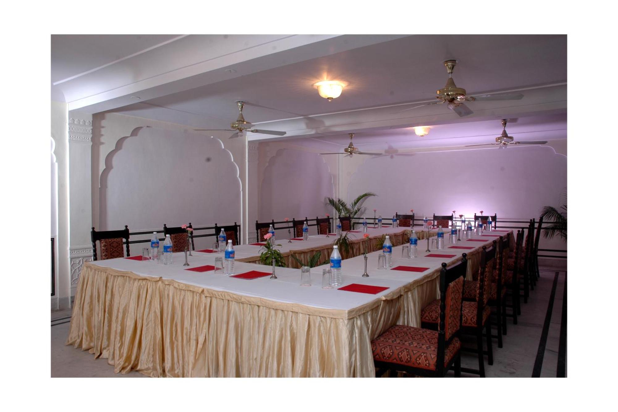 Mandawa Haveli Hotel Джайпур Екстериор снимка